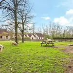 Gezellige Vakantiewoning Aan Het Water In - Recreational Only No Workers