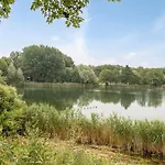 Gezellige Vakantiewoning Aan Het Water In - Recreational Only No Workers *