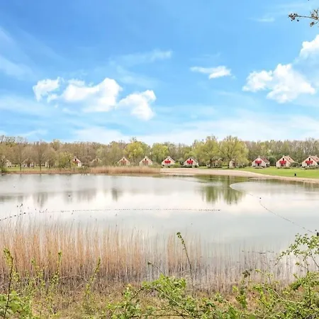 Gezellige Vakantiewoning Aan Het Water In - Recreational Only No Workers 度假居 Ewijk