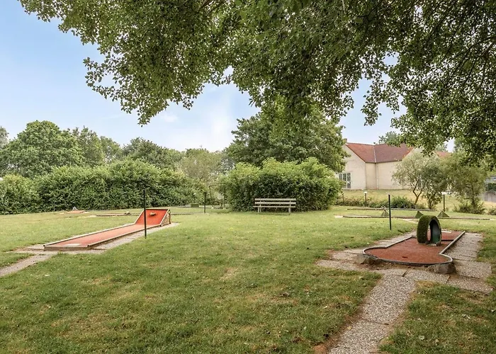 Gezellige Vakantiewoning Aan Het Water In - Recreational Only No Workers * Ewijk