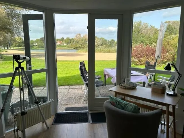 Gezellige Vakantiewoning Aan Het Water In - Recreational Only No Workers Сasa de vacaciones