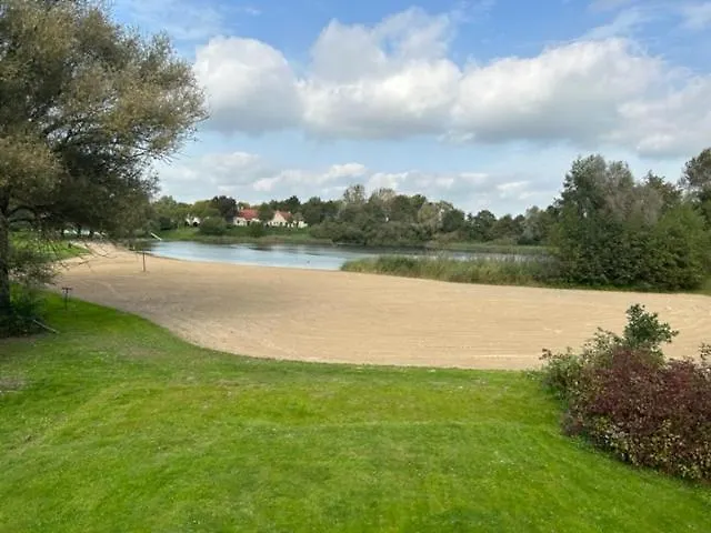 Semesterbostad Gezellige Vakantiewoning Aan Het Water In - Recreational Only No Workers Ewijk