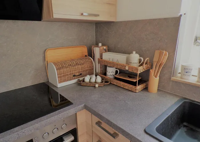 Gezellige Vakantiewoning Aan Het Water In - Recreational Only No Workers Ewijk