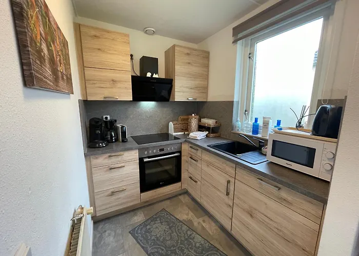 Gezellige Vakantiewoning Aan Het Water In - Recreational Only No Workers * Ewijk