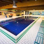Gezellige Vakantiewoning Aan Het Water In - Recreational Only No Workers 펜션 *